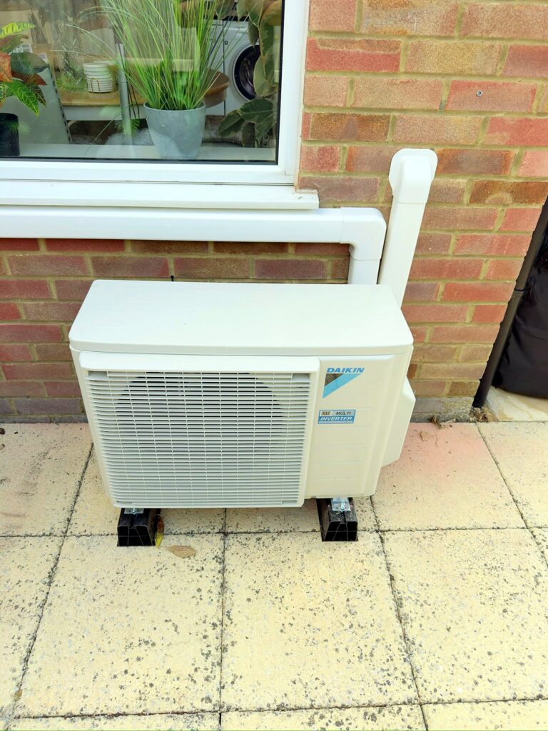 Daikin multi-split outdoor unit – Airhive UK