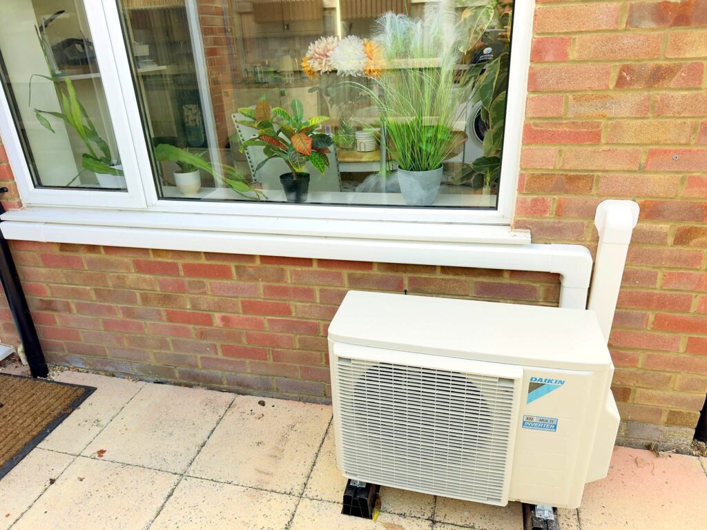 Daikin outdoor condenser with white trunking – Airhive UK